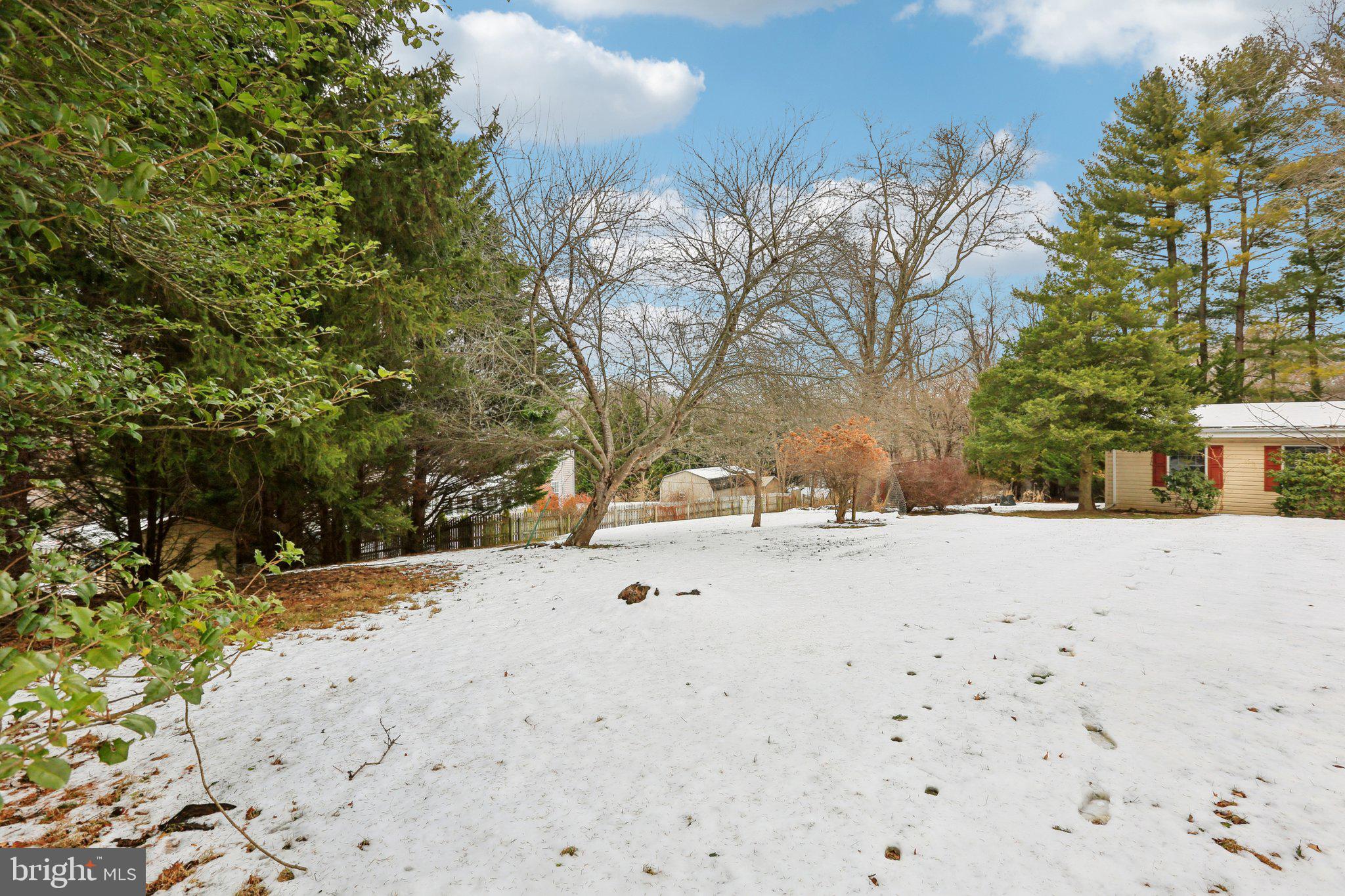 DAMASCUS OUTSIDE - Residential