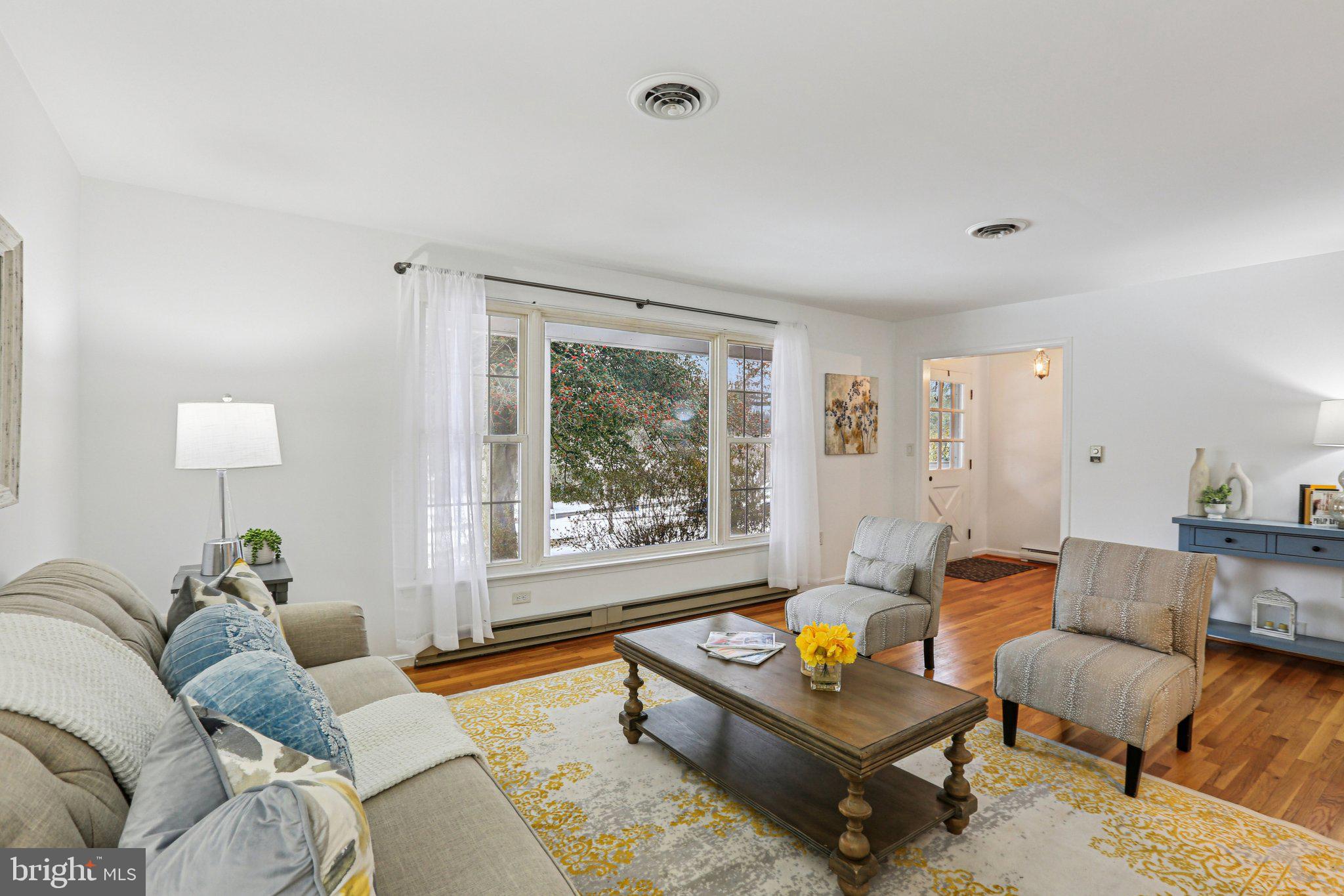 DAMASCUS OUTSIDE - Residential