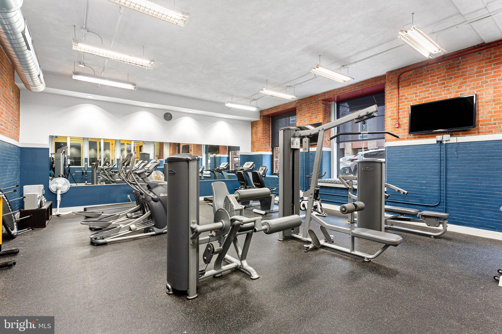 HAWTHORNE - Residential