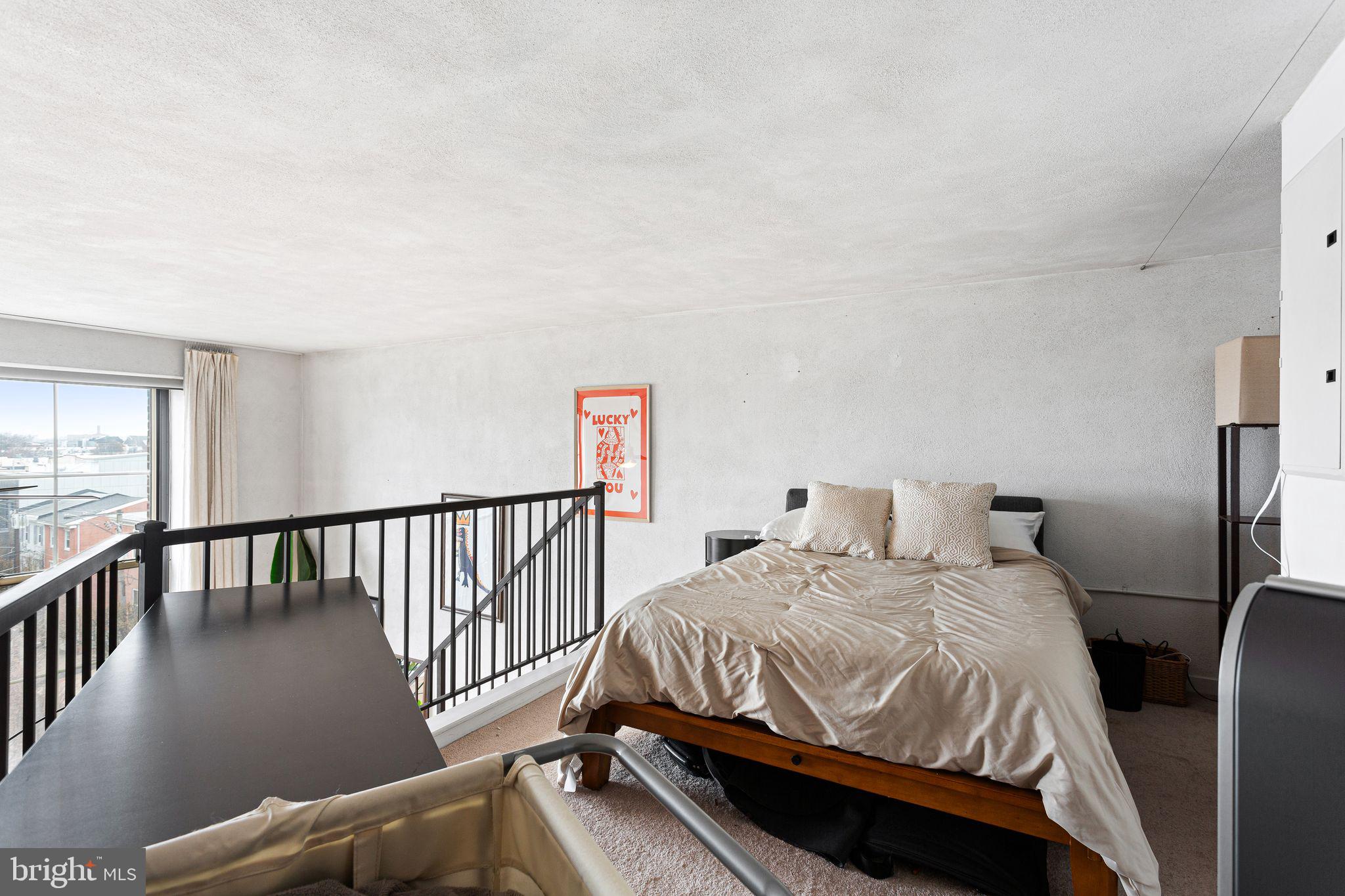 HAWTHORNE - Residential