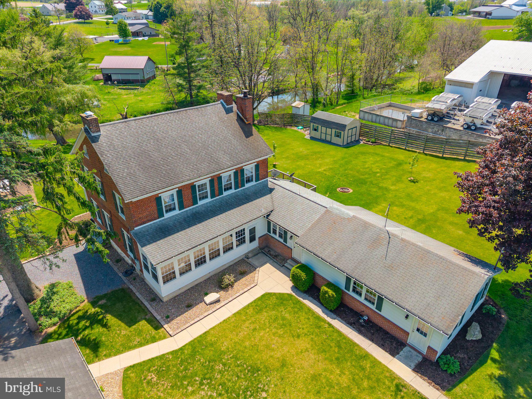 340 APPLEHOUSE ROAD