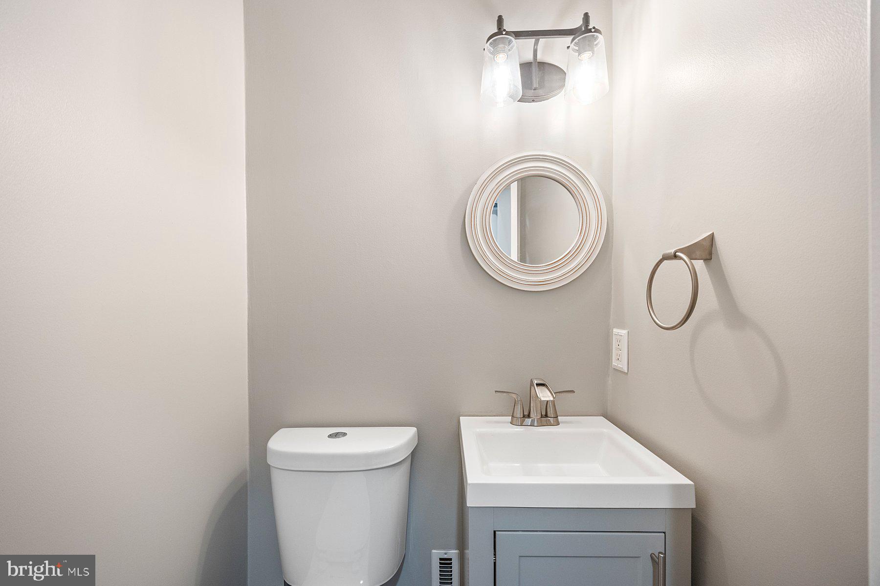 STRAWBRIDGE ESTATES - Residential