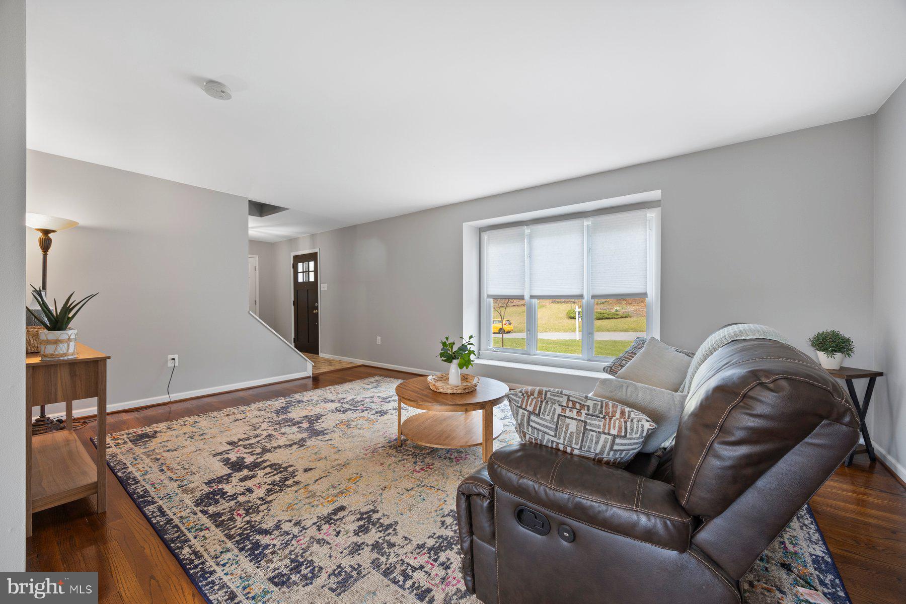 1413 WOODRIDGE LANE
