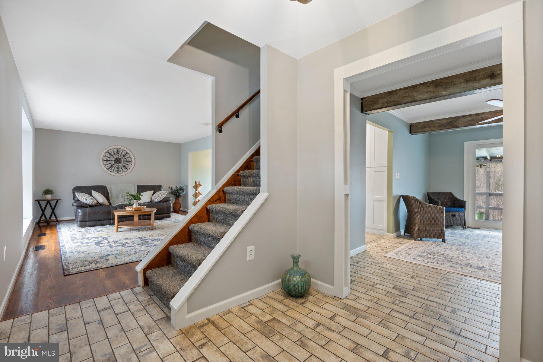 STRAWBRIDGE ESTATES - Residential