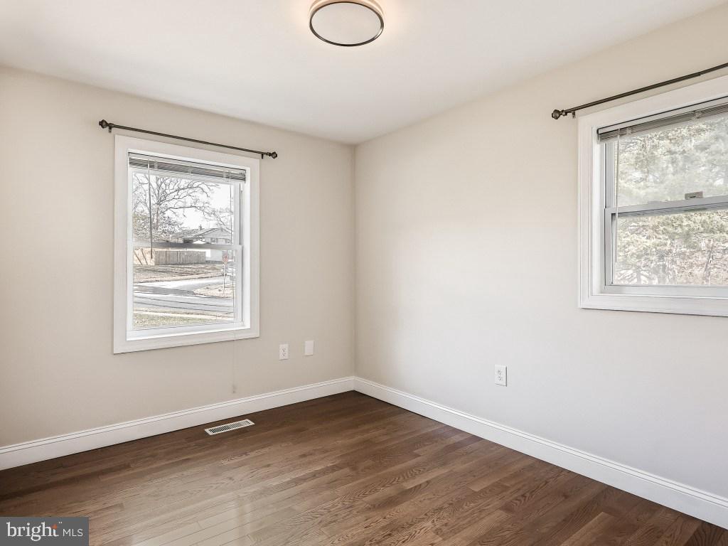 EDGEWOOD MEADOWS - Residential Lease