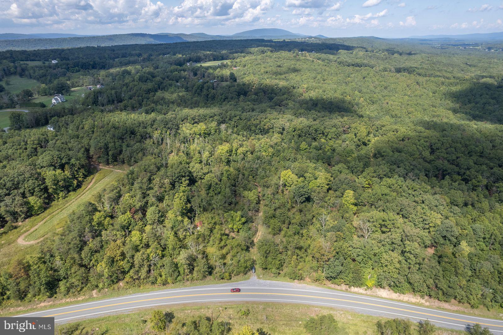 FAIRVIEW ESTATES - Land