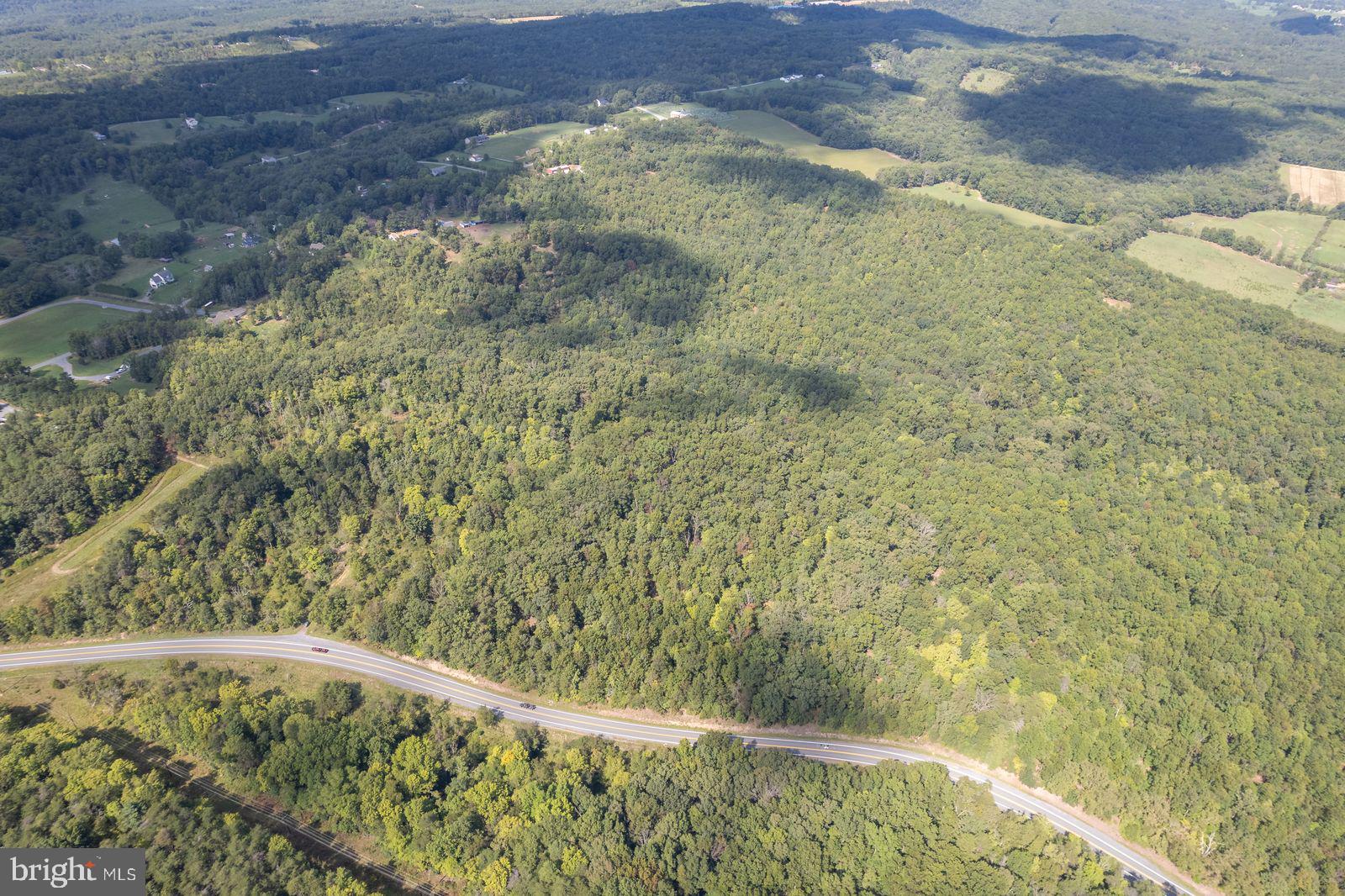 FAIRVIEW ESTATES - Land