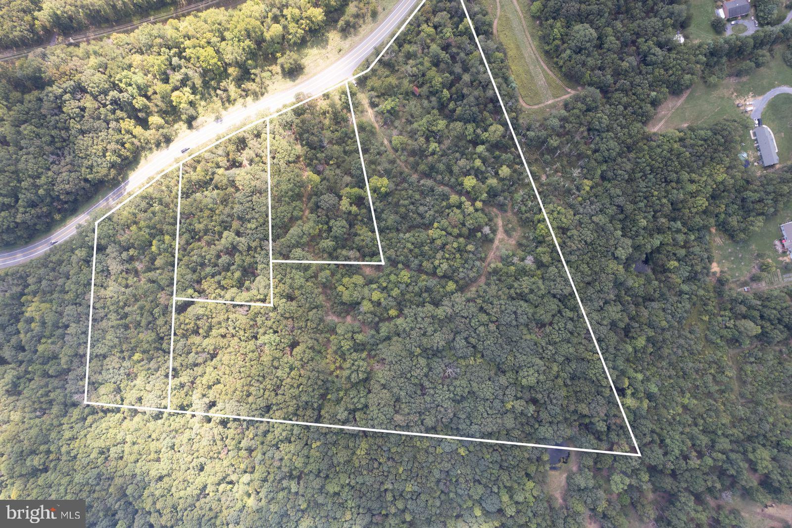 FAIRVIEW ESTATES - Land