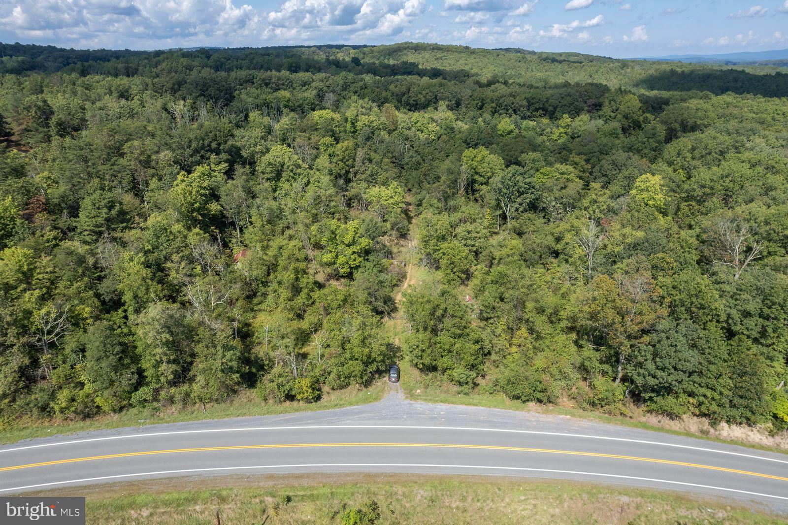 FAIRVIEW ESTATES - Land