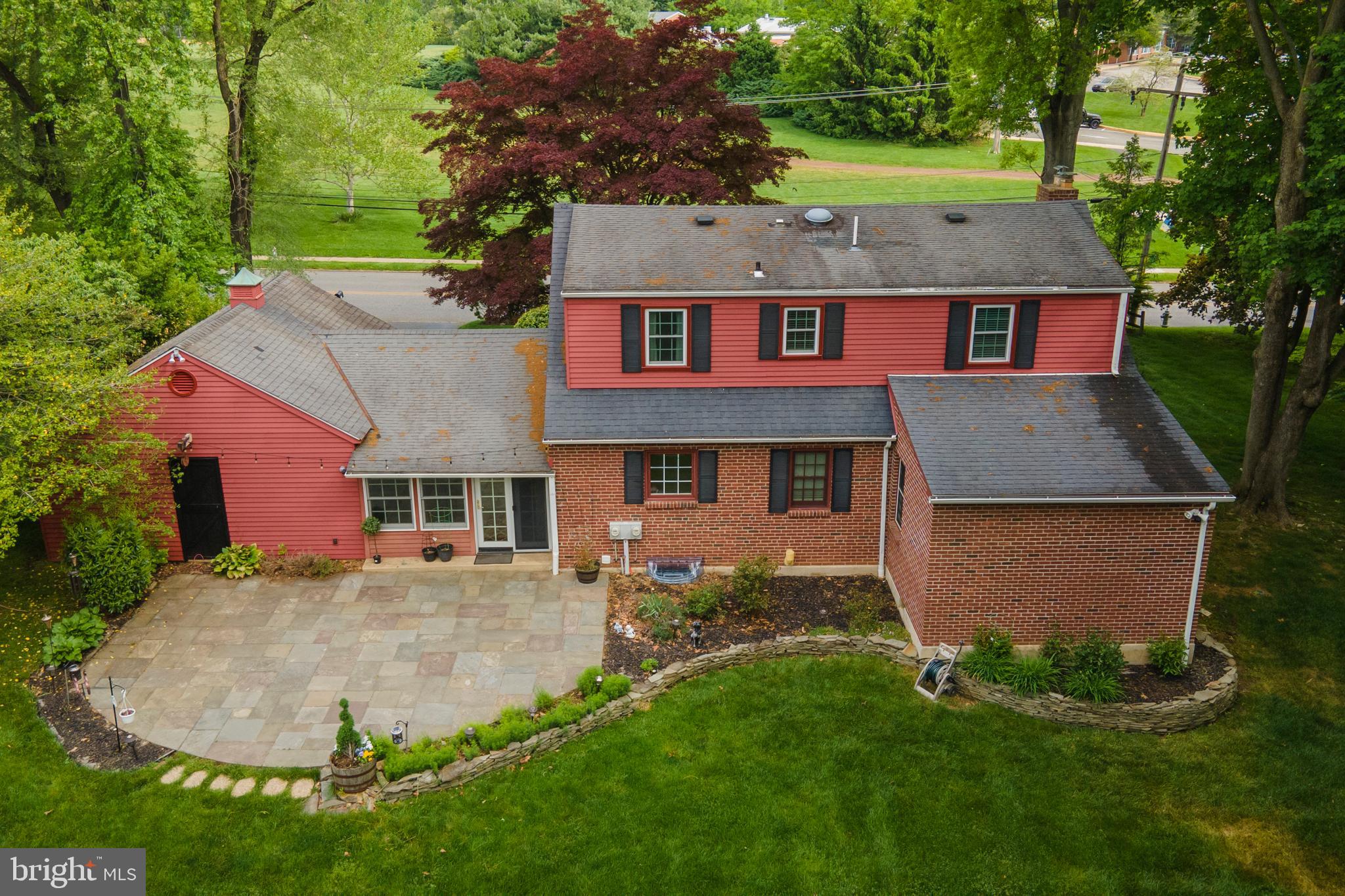 GLENHARDIE - Residential Lease