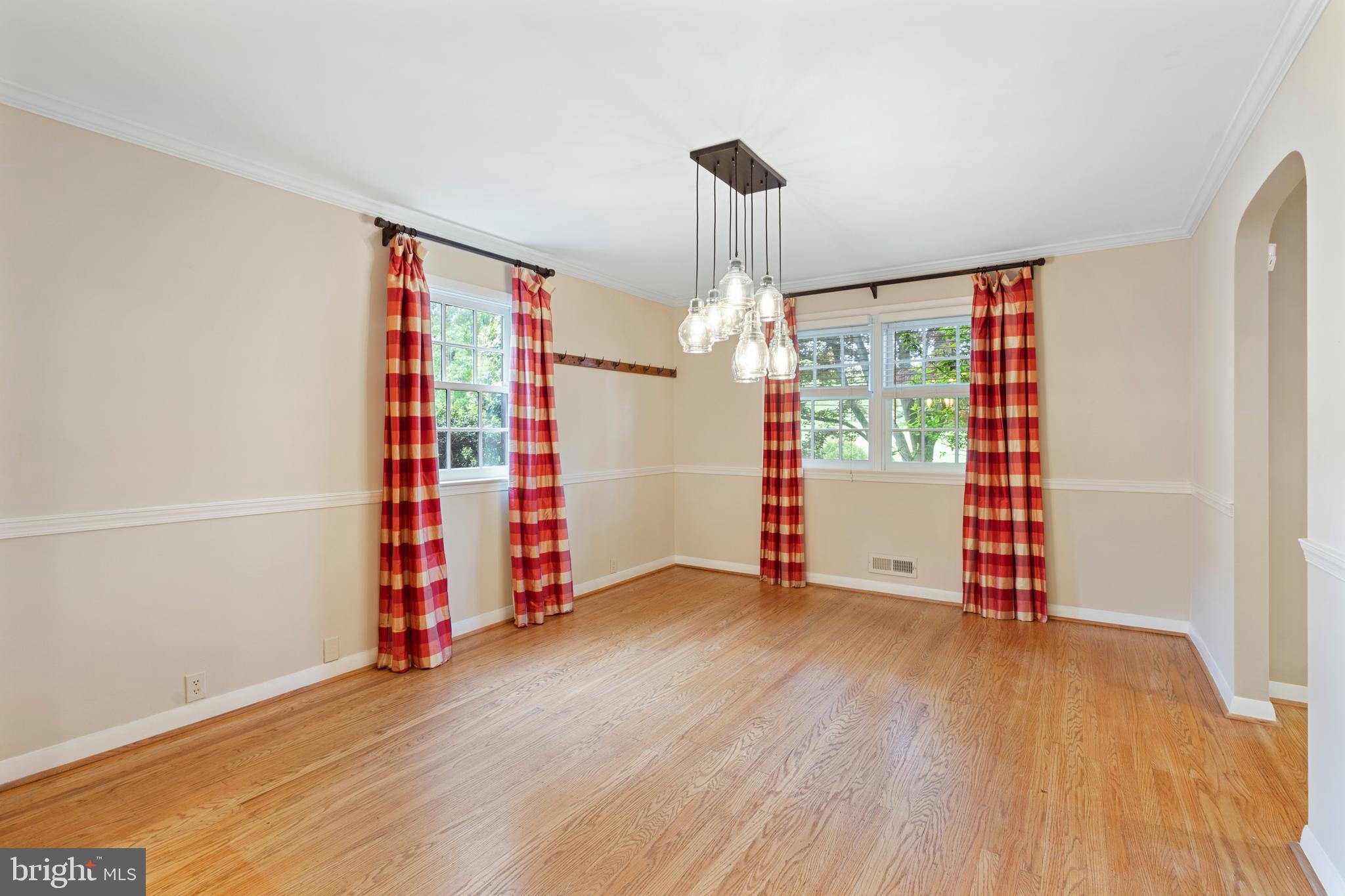 GLENHARDIE - Residential Lease