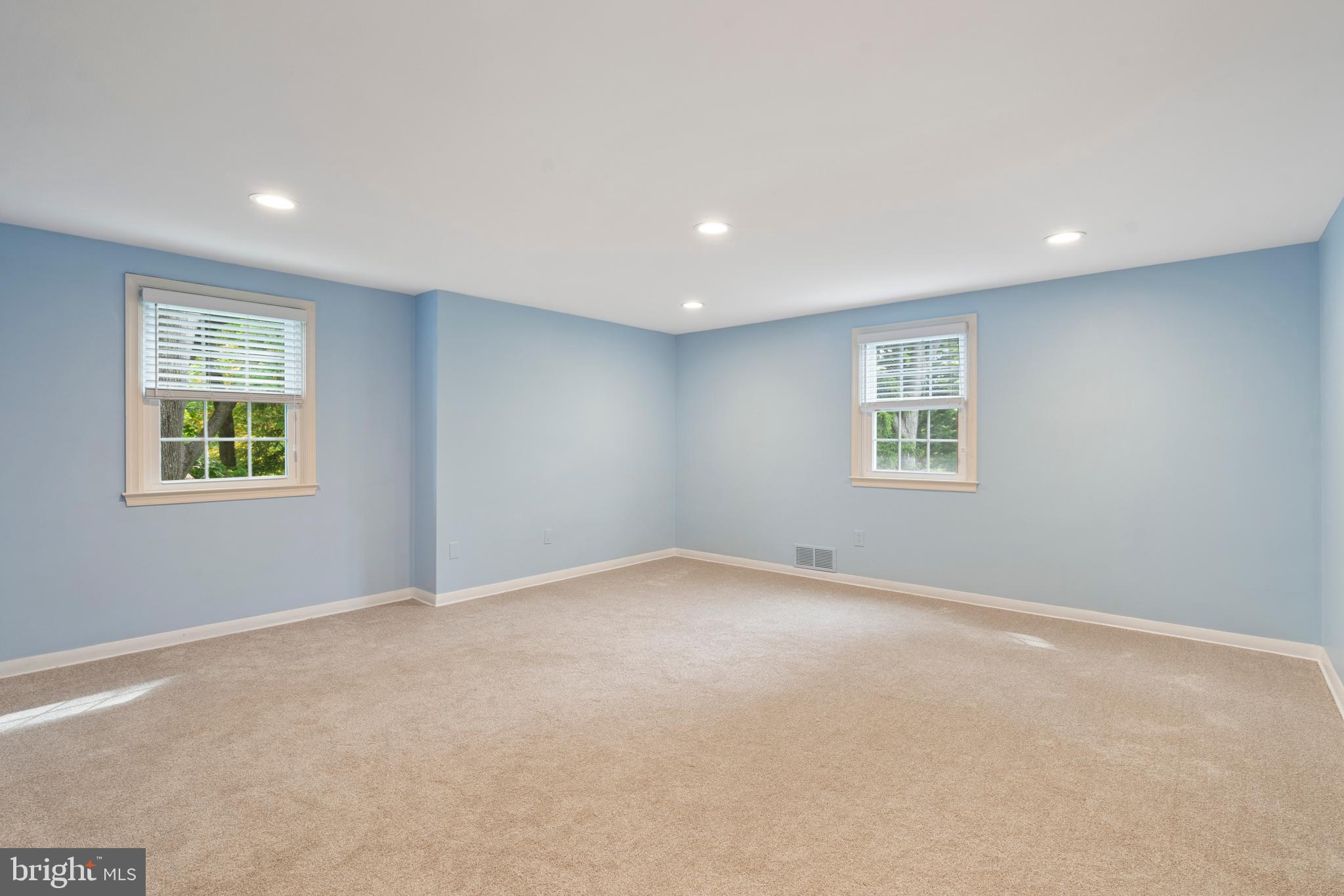 GLENHARDIE - Residential Lease