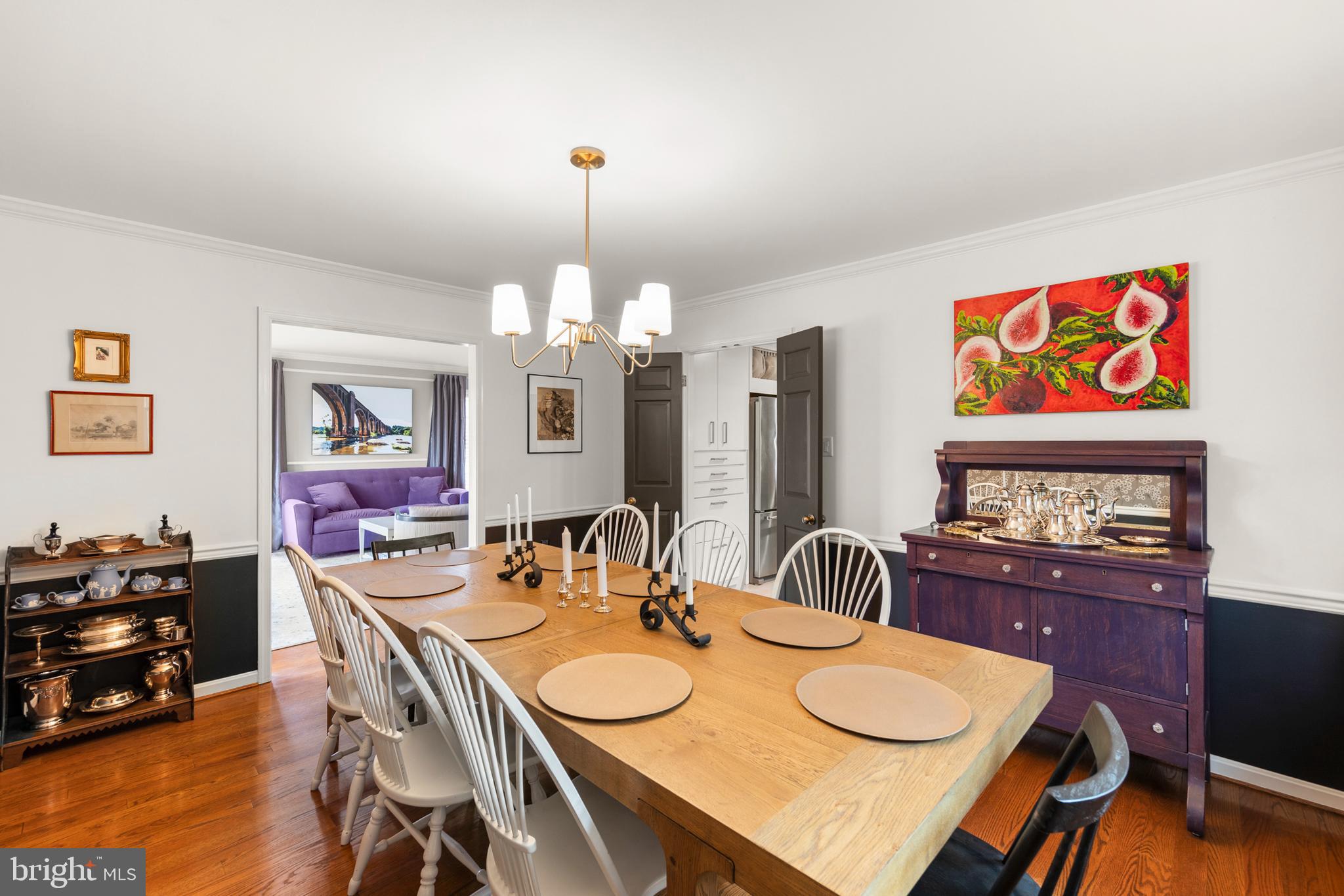 WILLIAMSBURG HEIGHTS - Residential