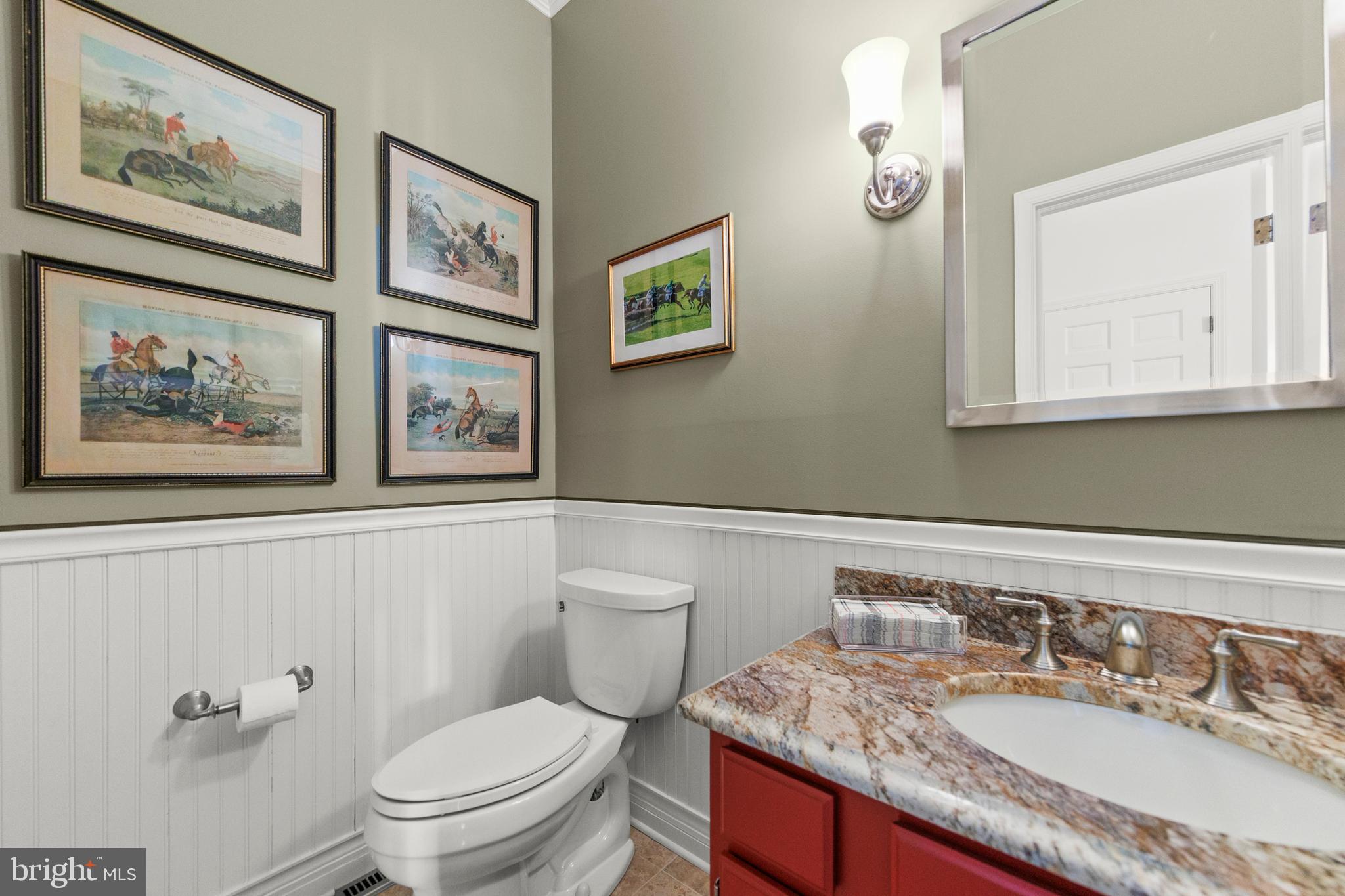 WILLIAMSBURG HEIGHTS - Residential