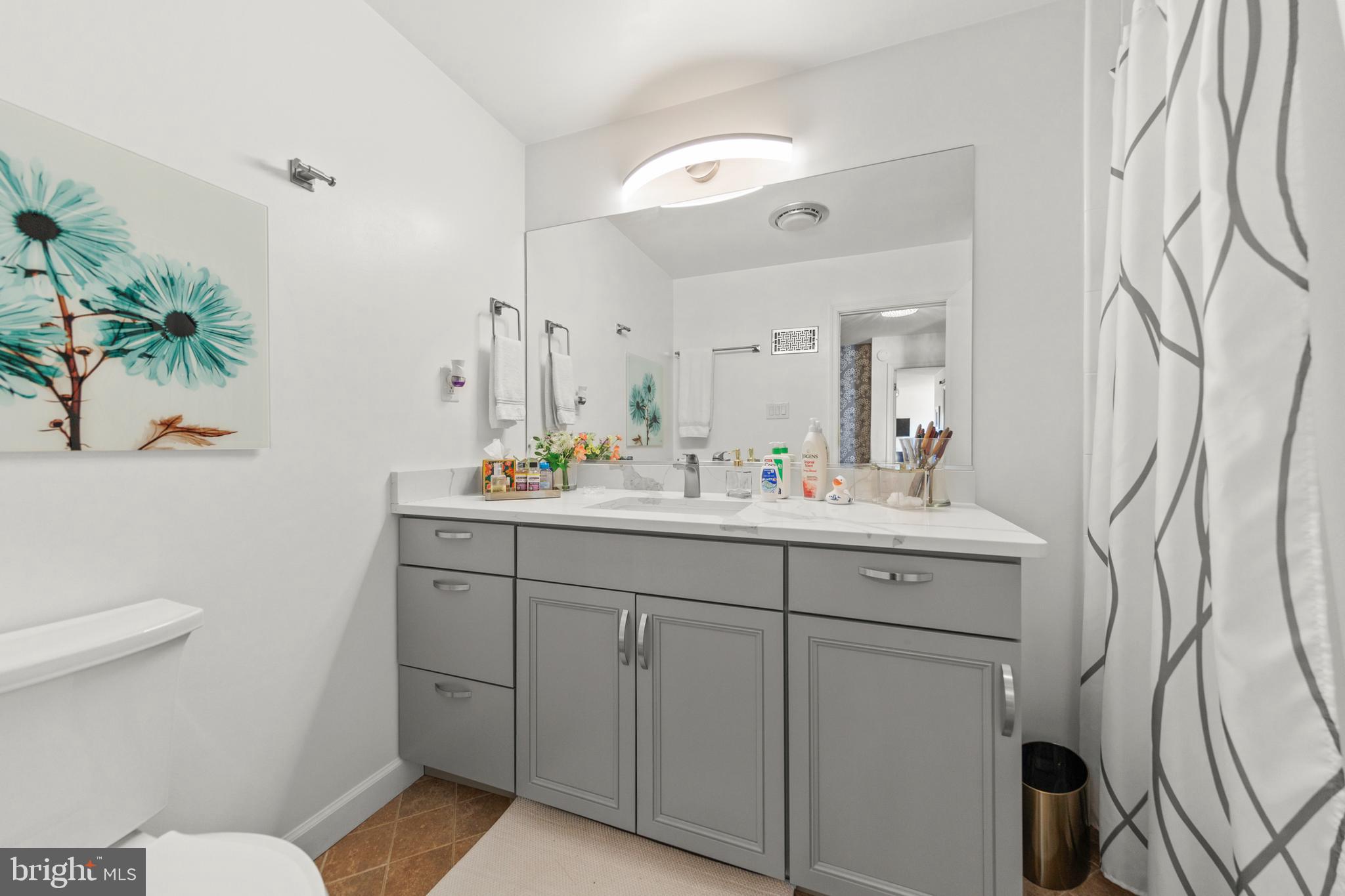 WILLIAMSBURG HEIGHTS - Residential