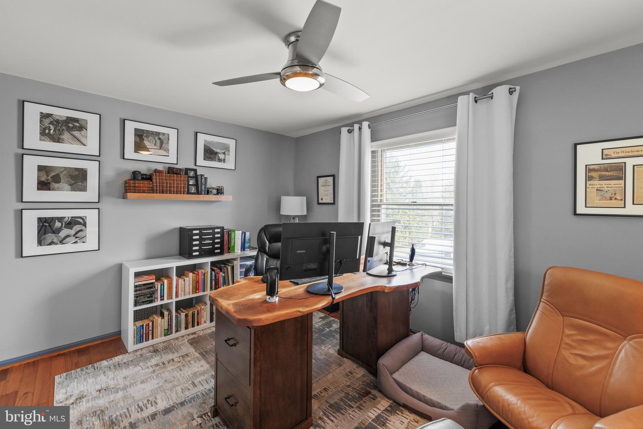 WILLIAMSBURG HEIGHTS - Residential