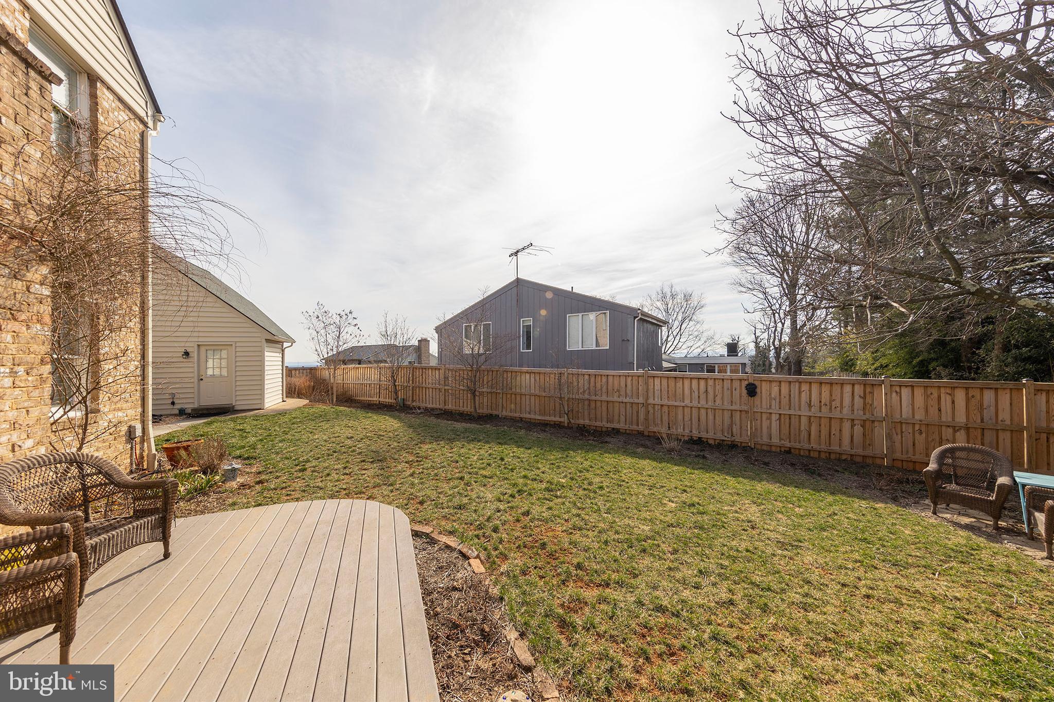 WILLIAMSBURG HEIGHTS - Residential