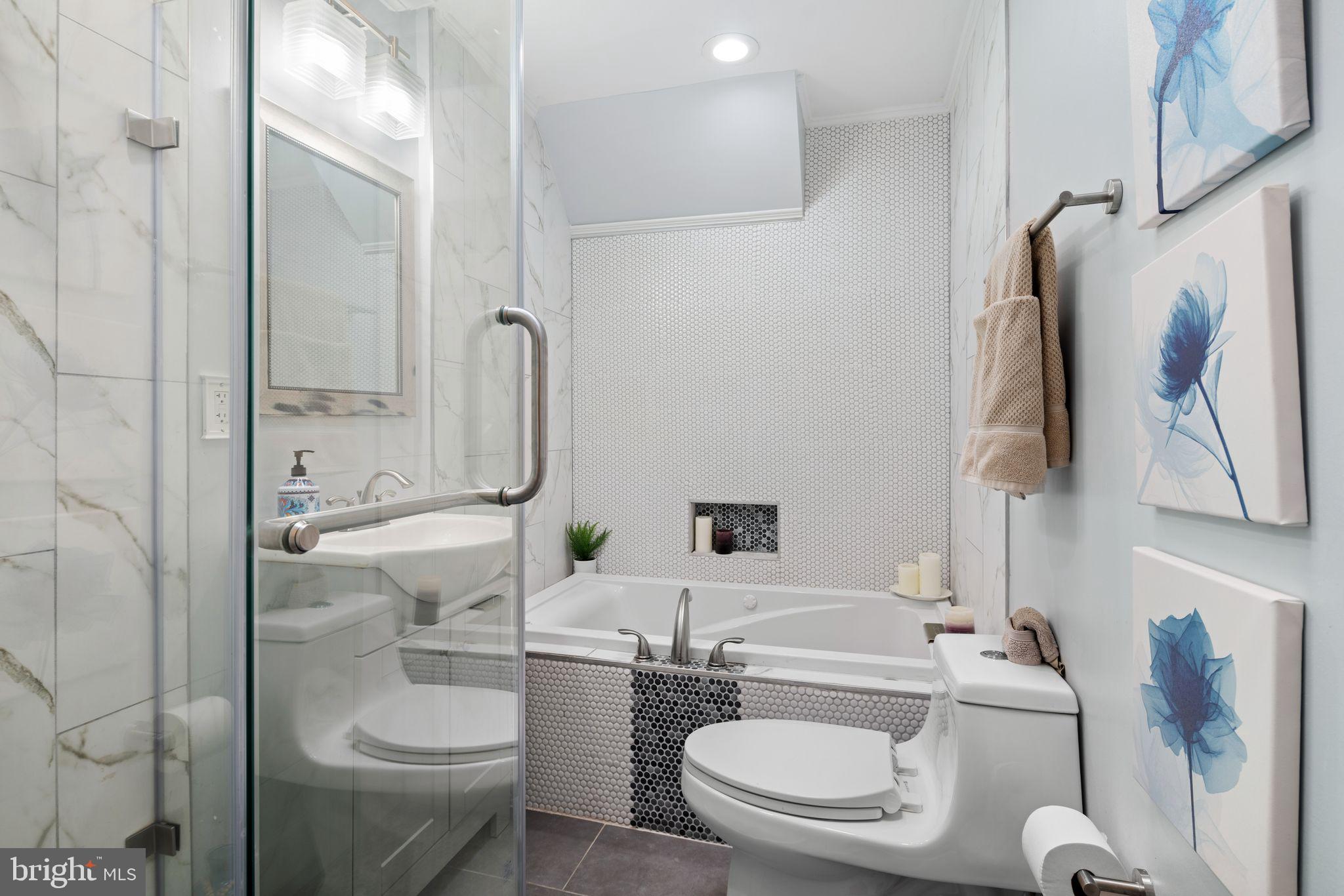 GERMANTOWN (WEST) - Residential