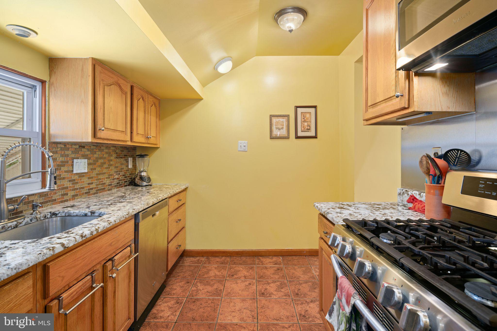 GERMANTOWN (WEST) - Residential