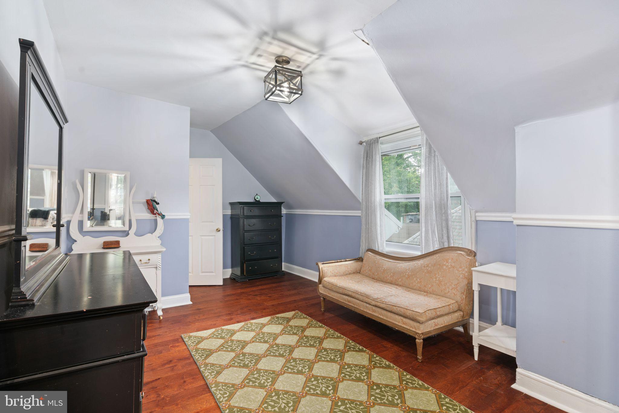 GERMANTOWN (WEST) - Residential