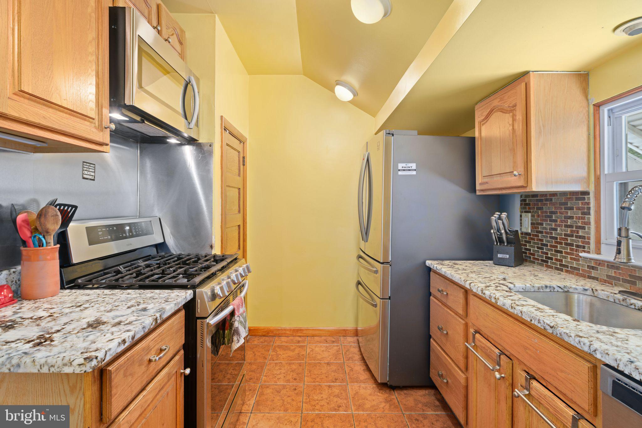 GERMANTOWN (WEST) - Residential