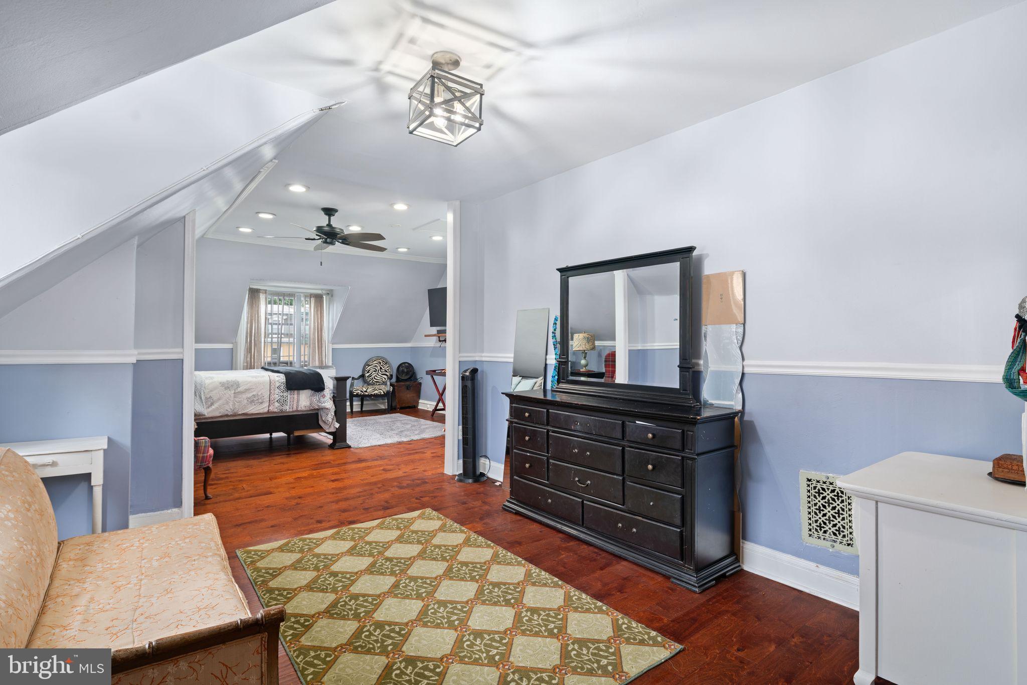 GERMANTOWN (WEST) - Residential