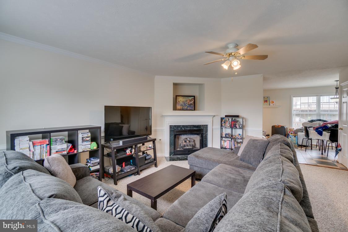 CHARLESTOWN COMMONS - Residential