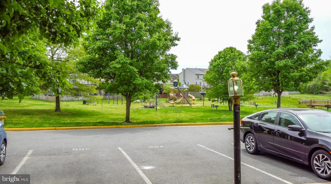 CHARLESTOWN COMMONS - Residential