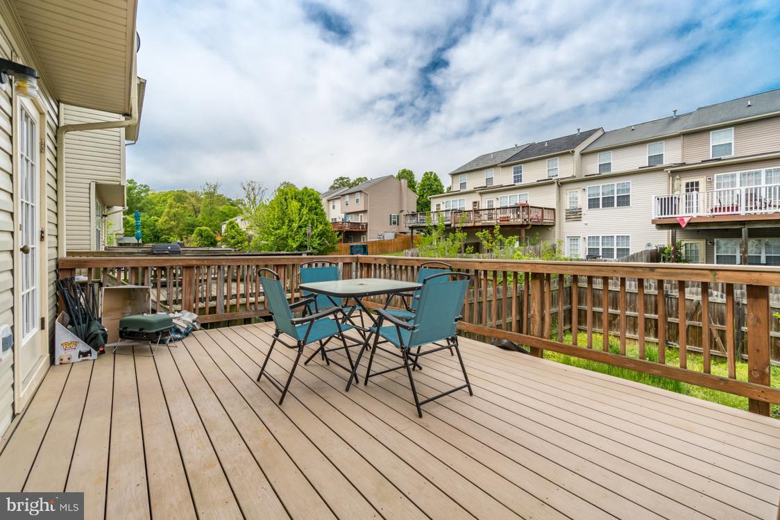 CHARLESTOWN COMMONS - Residential