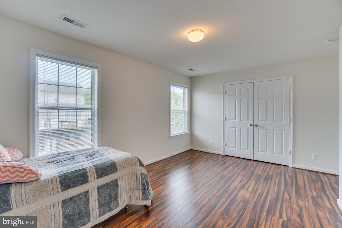 CHARLESTOWN COMMONS - Residential