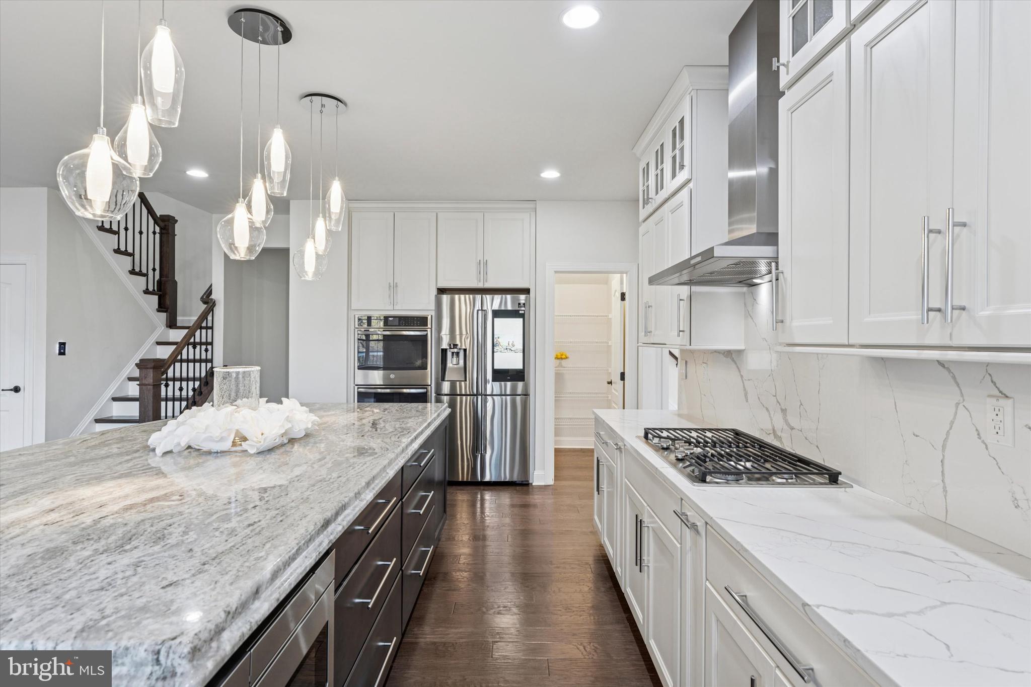 LENAPE VALLEY - Residential