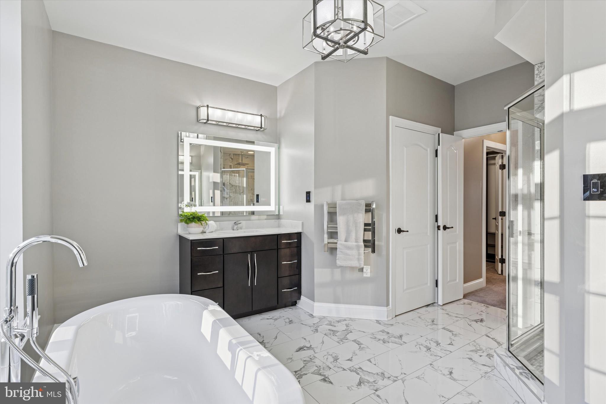 LENAPE VALLEY - Residential