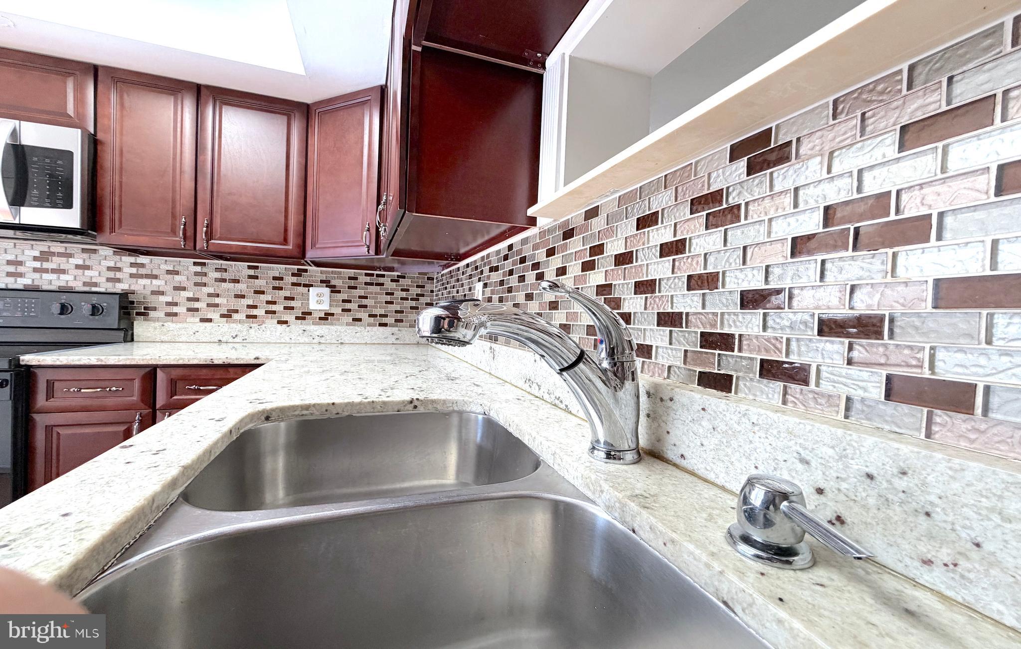 GUNNERS LAKE VILLAGE - Residential