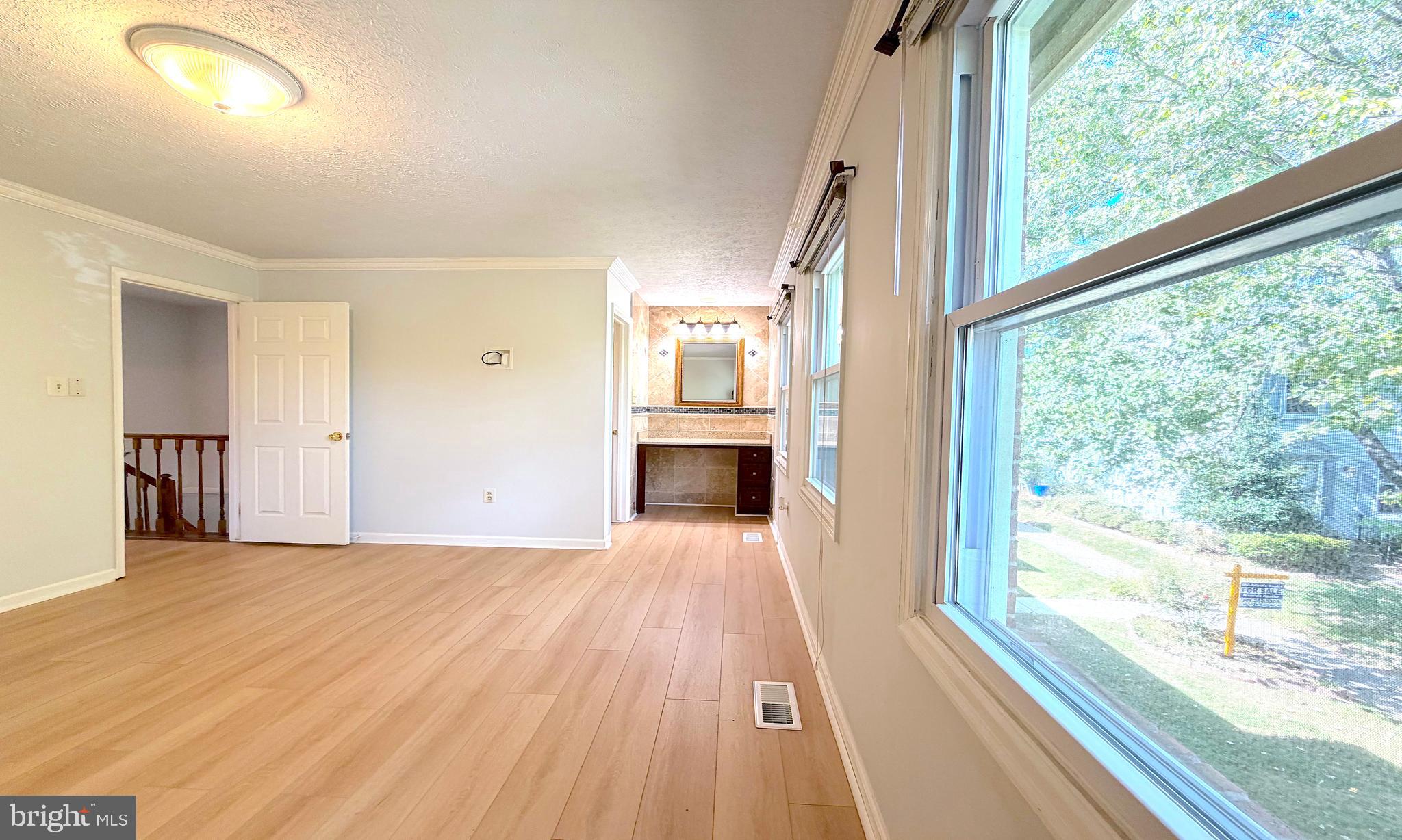 GUNNERS LAKE VILLAGE - Residential