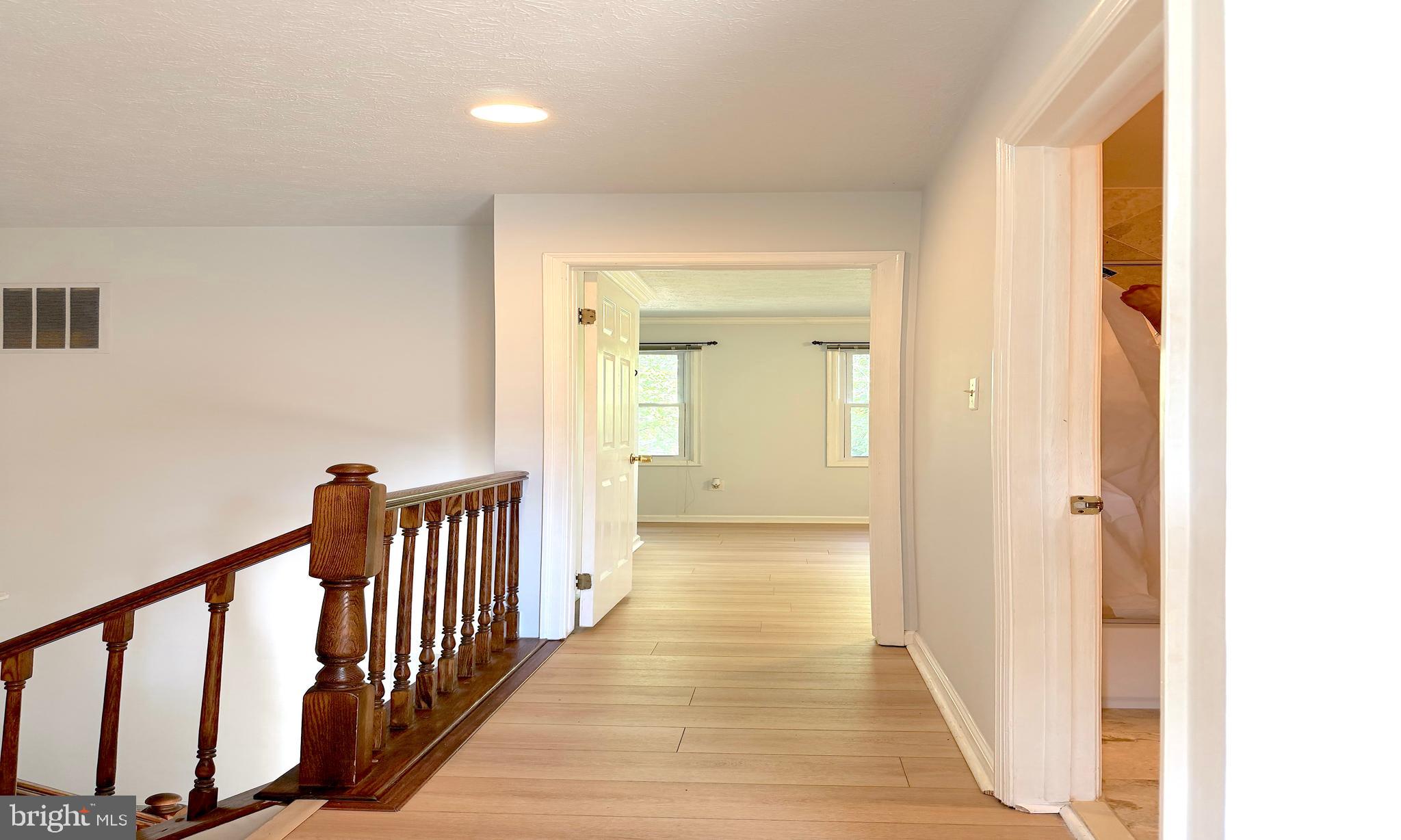 GUNNERS LAKE VILLAGE - Residential