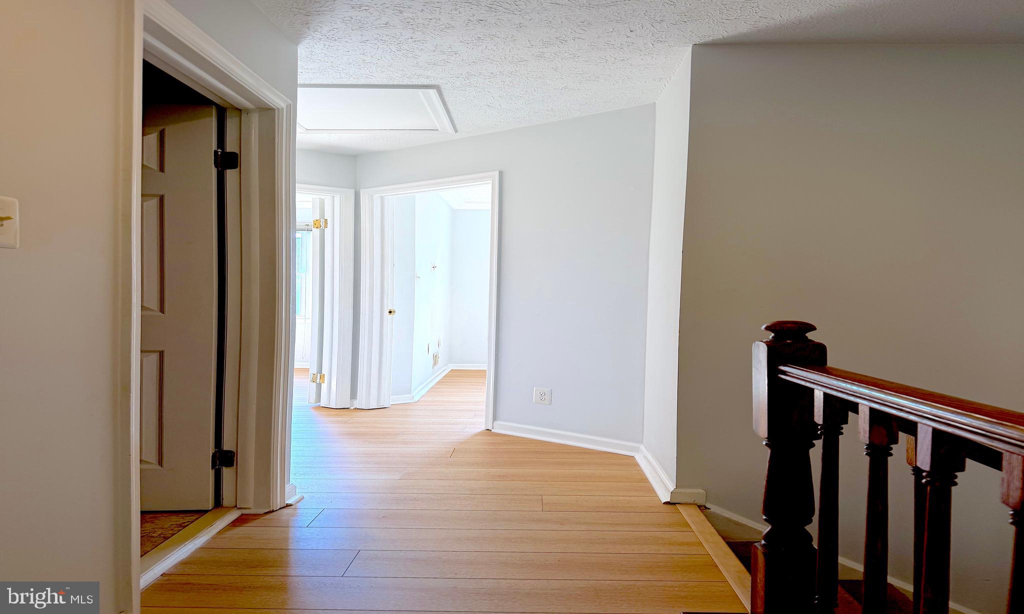 GUNNERS LAKE VILLAGE - Residential