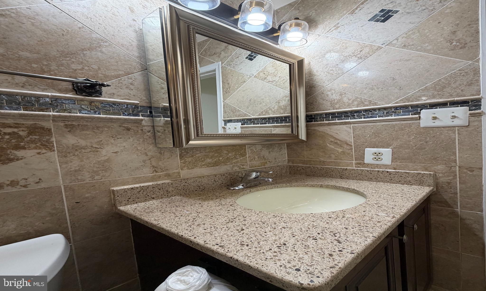 GUNNERS LAKE VILLAGE - Residential