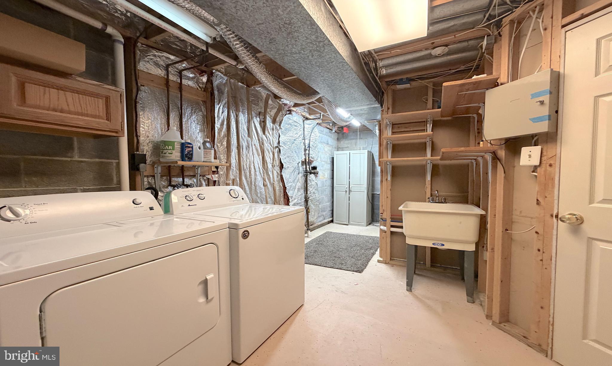 GUNNERS LAKE VILLAGE - Residential