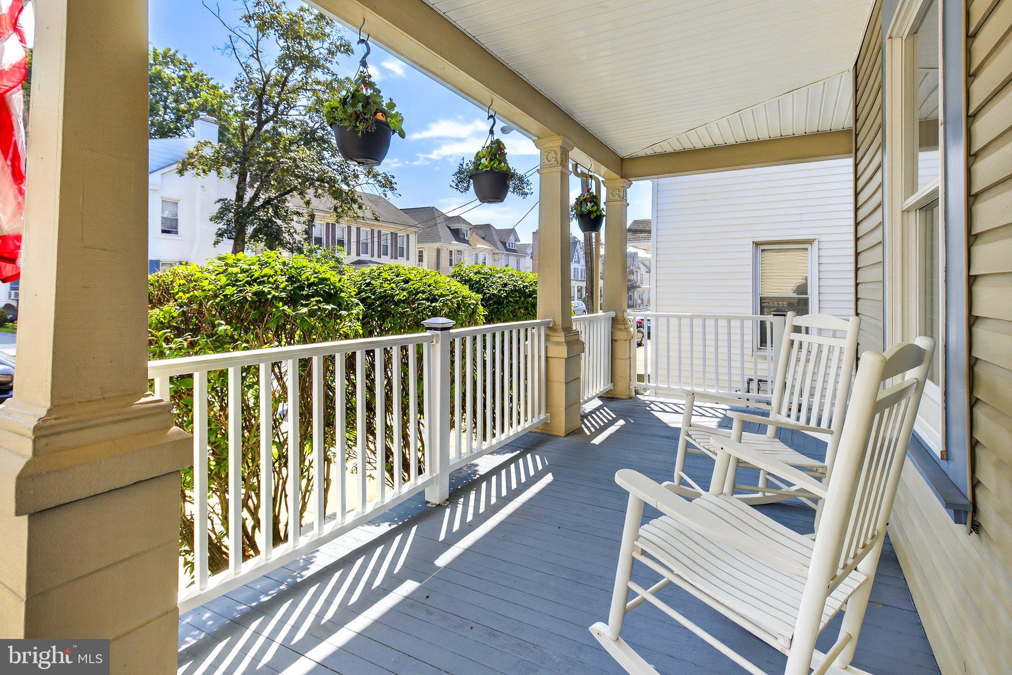 251 N RAILROAD STREET
