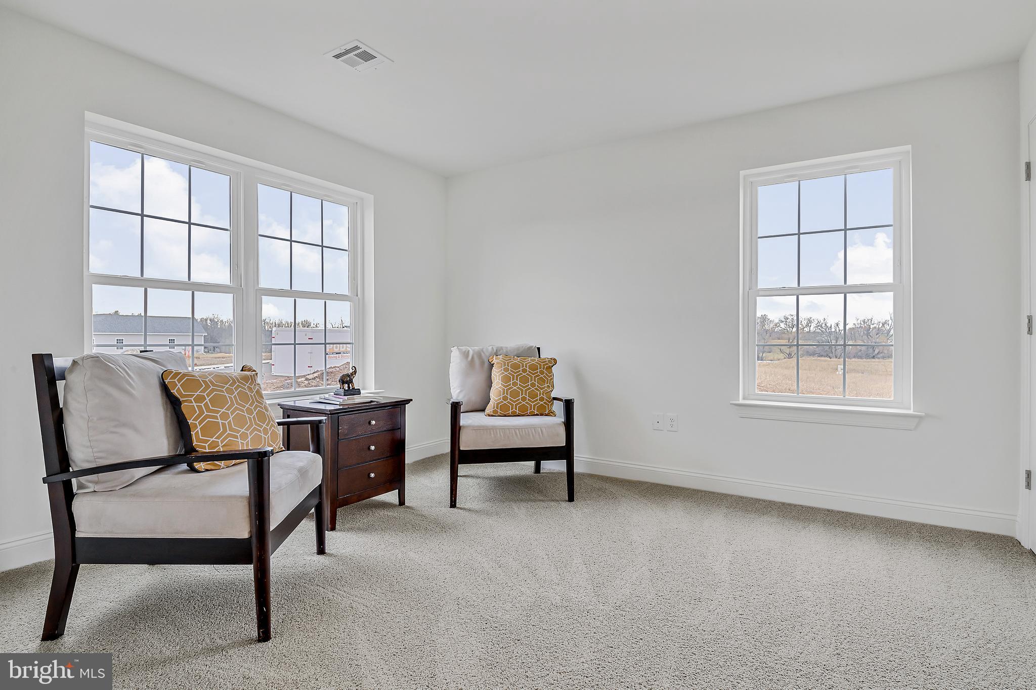 MEADOW LANE FARMS - Residential