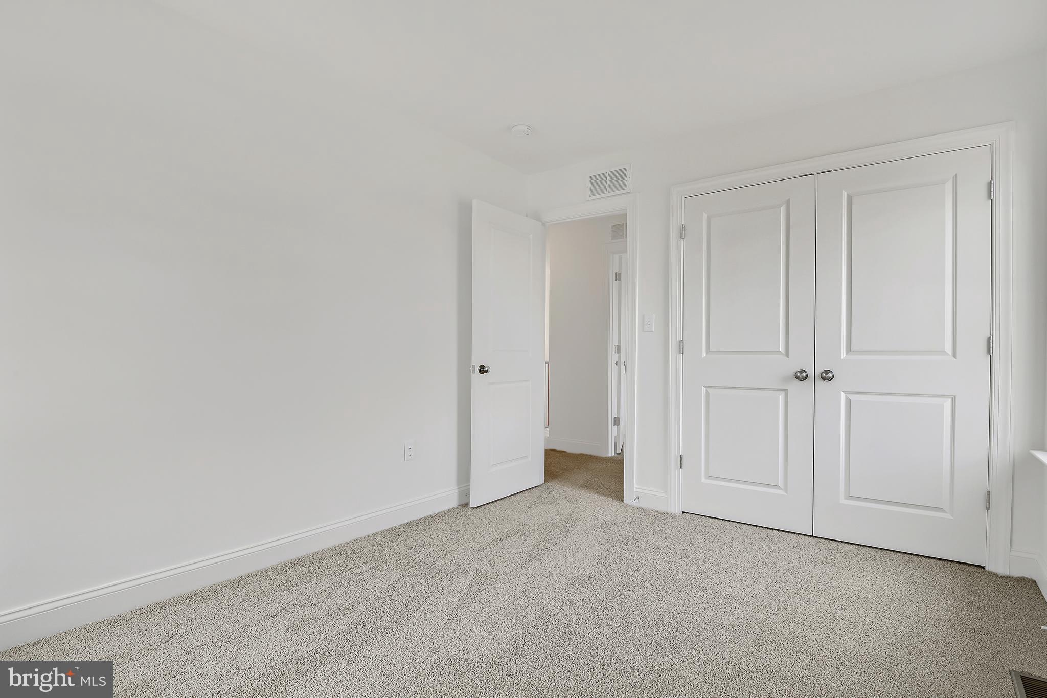 MEADOW LANE FARMS - Residential