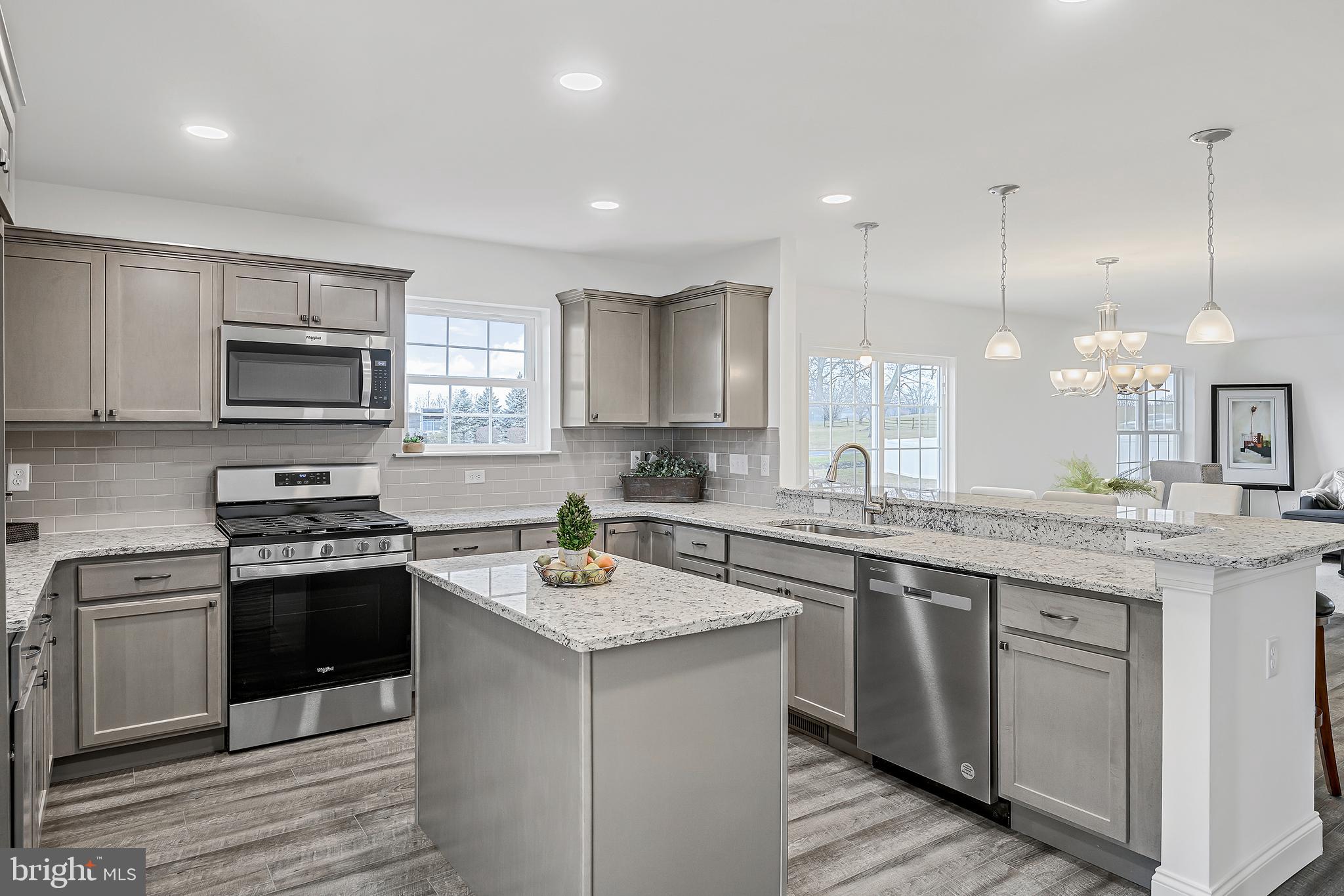 02 GARDENIA LANE