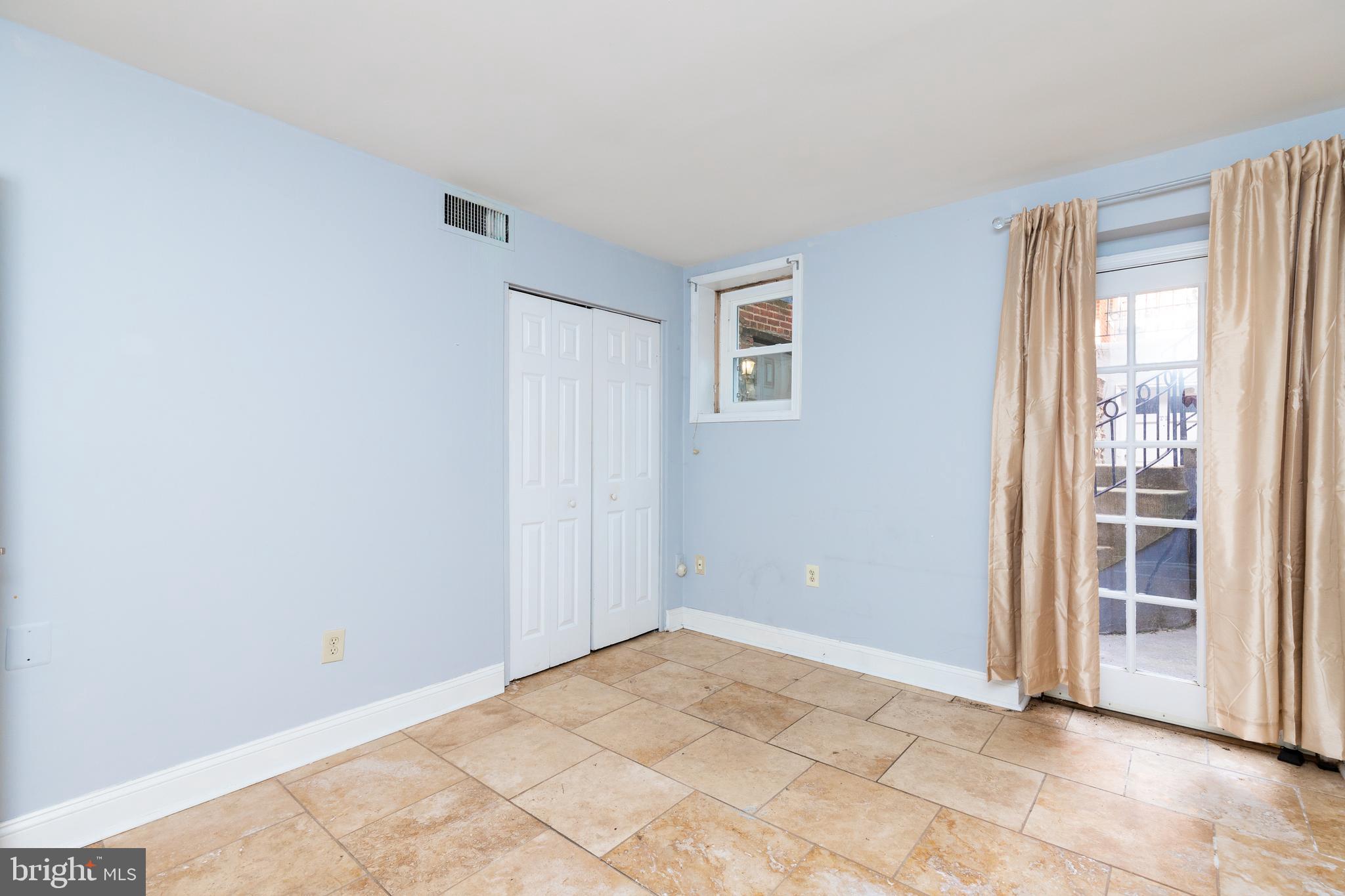 MOUNT VERNON PLACE HISTORIC DISTRICT - Residential