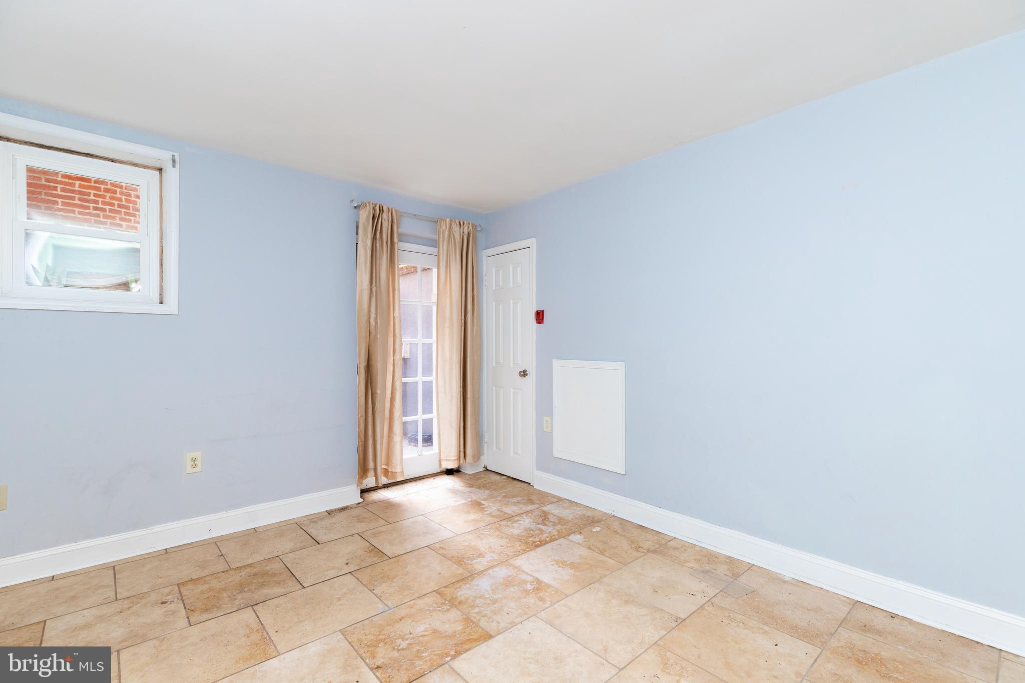 MOUNT VERNON PLACE HISTORIC DISTRICT - Residential