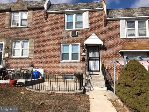 Townhouse For Rent - 7323 Brookhaven Road<br/> PHILADELPHIA, PA 19151