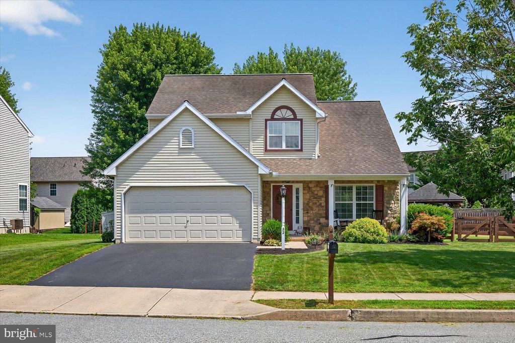 Photo of 22 Misty Meadow Drive, REINHOLDS, PA 17569 (MLS # PALA2074070)