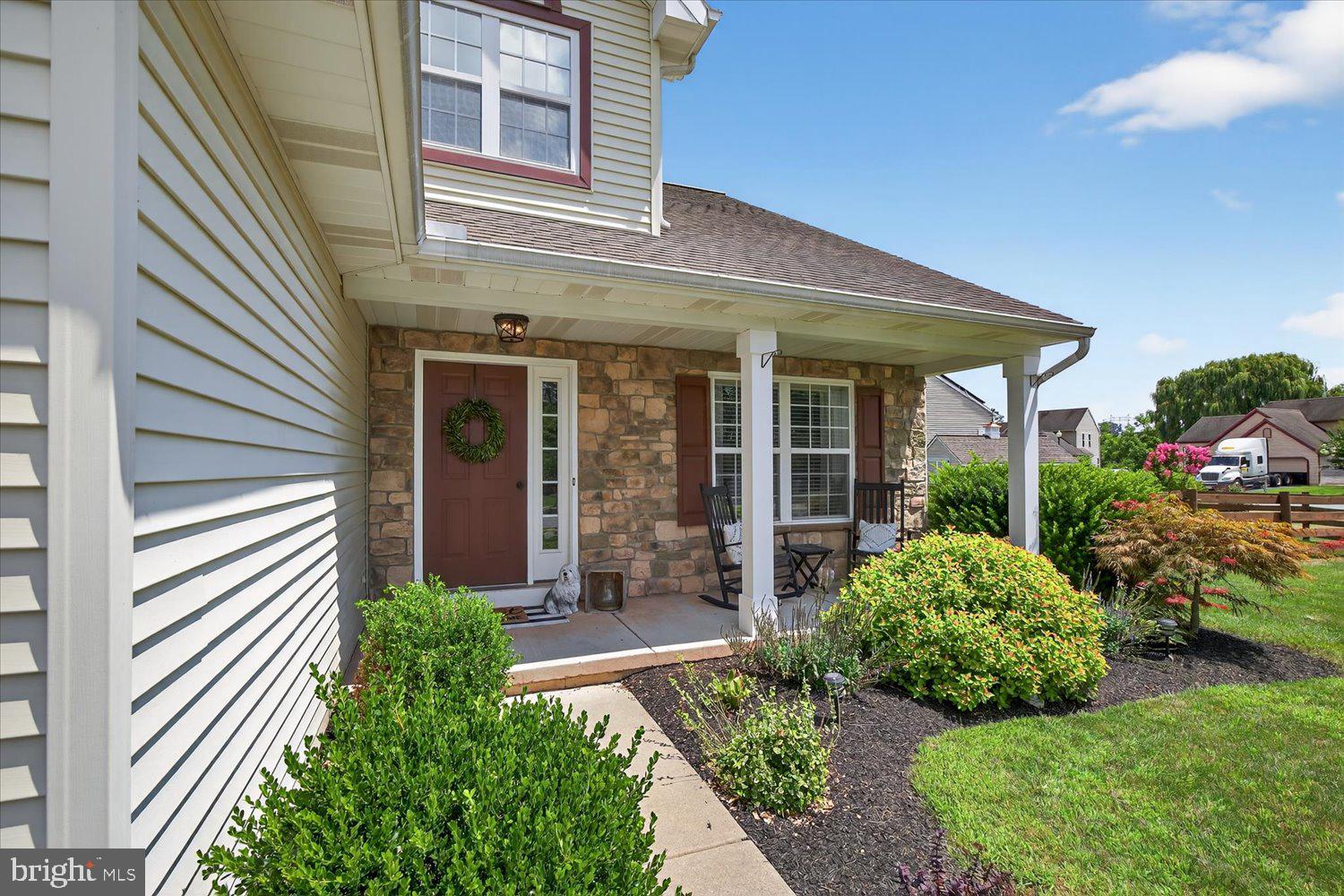 22 MISTY MEADOW DRIVE