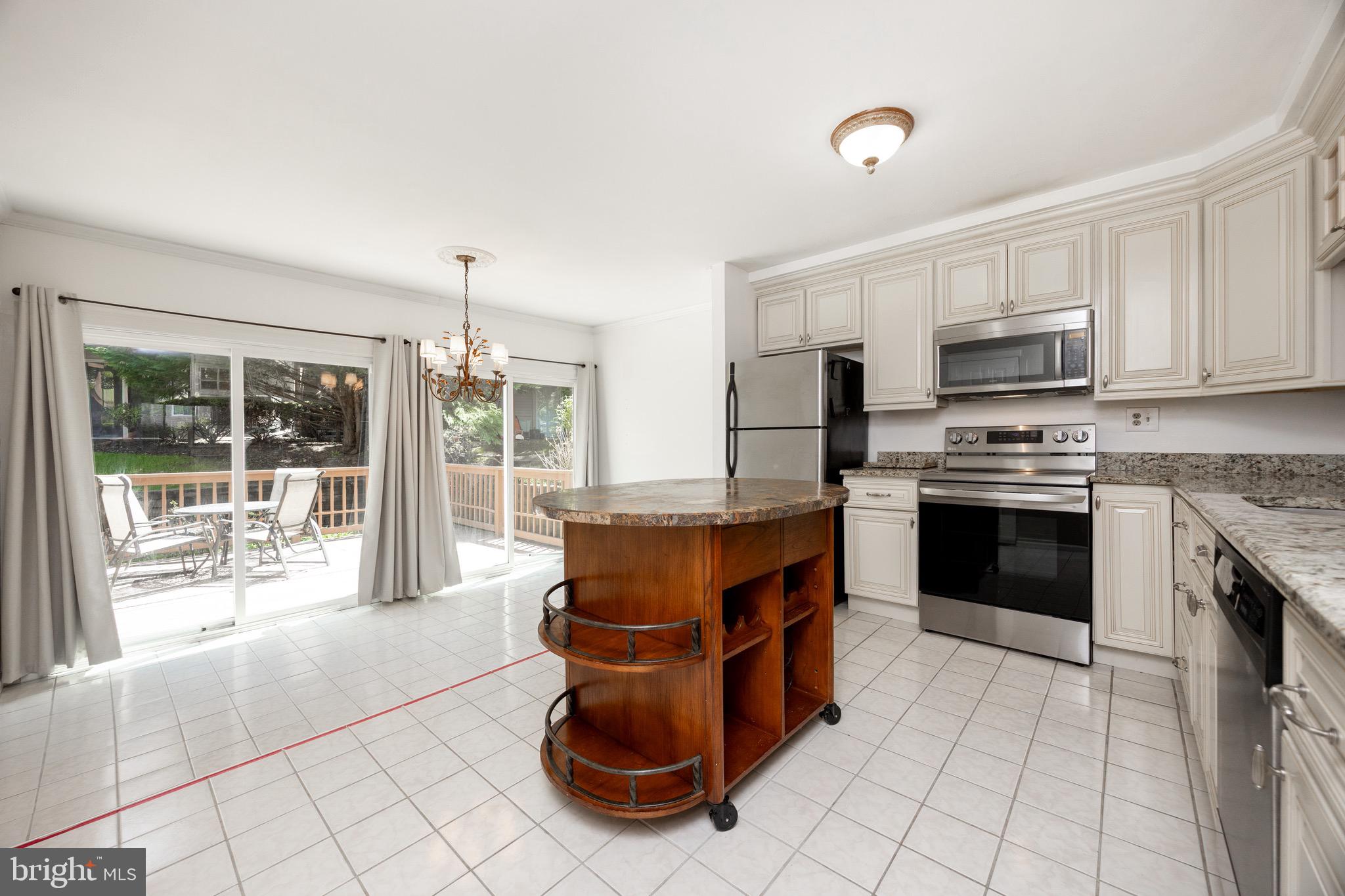 CHESTERBROOK - Residential