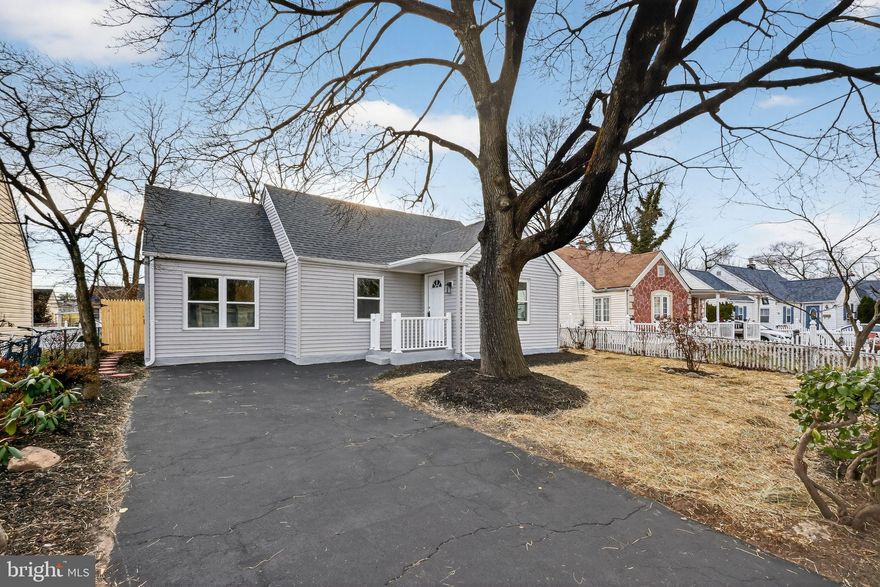 Welcome to 1228 Pacfic Ave!Beautifully renovated 4-bedroom 3-bath single family home, featuring high 
end upgrades and finishes. Two Beautiful primary suites. One on the main floor with its own full bathroom and one primary upstairs also with a full bathroom. Stunning kitchen with granite countertops and brand new stainless-steel appliances. Bonus finished spacious  room in the basement for all your laundry needs. You will also appreciate the newly installed waterproof laminate flooring throughout the house. Step outside to a spacious and private fenced-in yard. Other notable features of the home include the new central HVAC. Brand new roof and siding! If you’ve missed out on other homes like this, don’t delay - this could be the one you were waiting for.