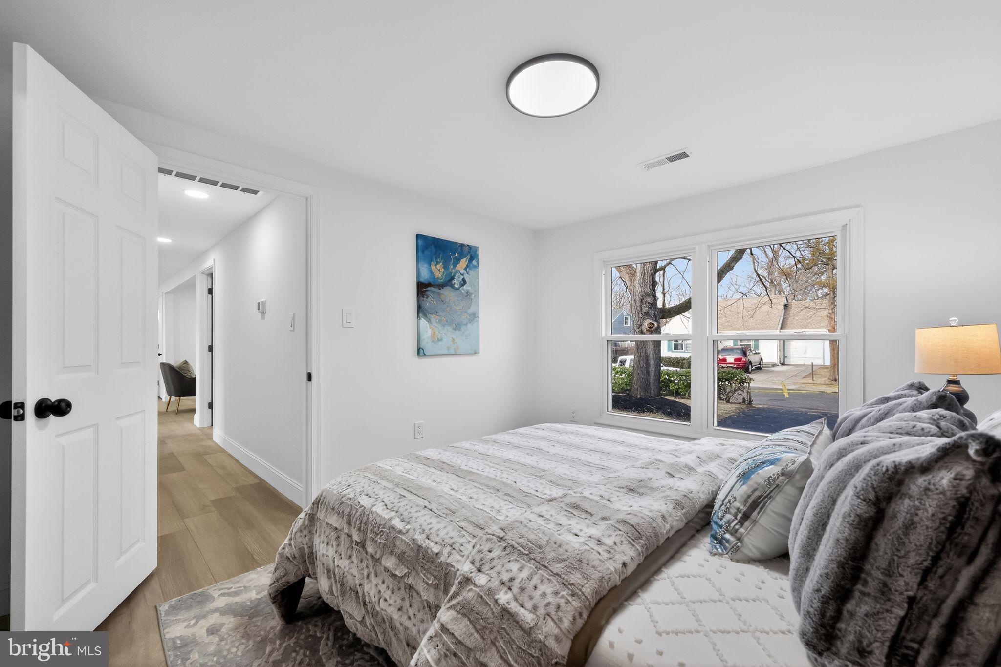 BRISTOL - Residential